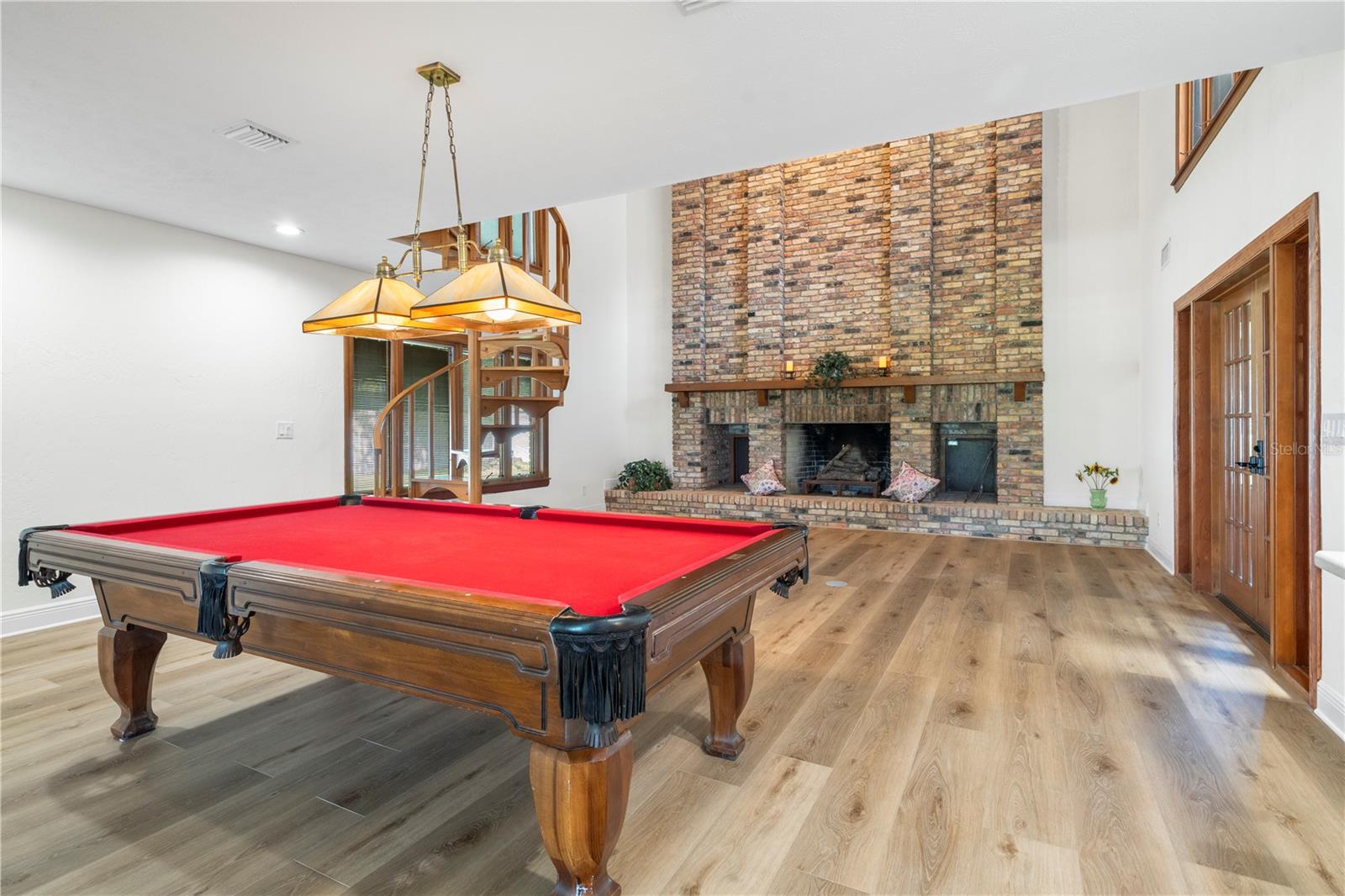 404 DICKMAN DR SW — photo 42