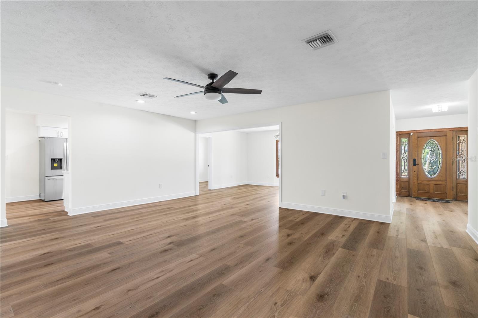 404 DICKMAN DR SW — photo 37