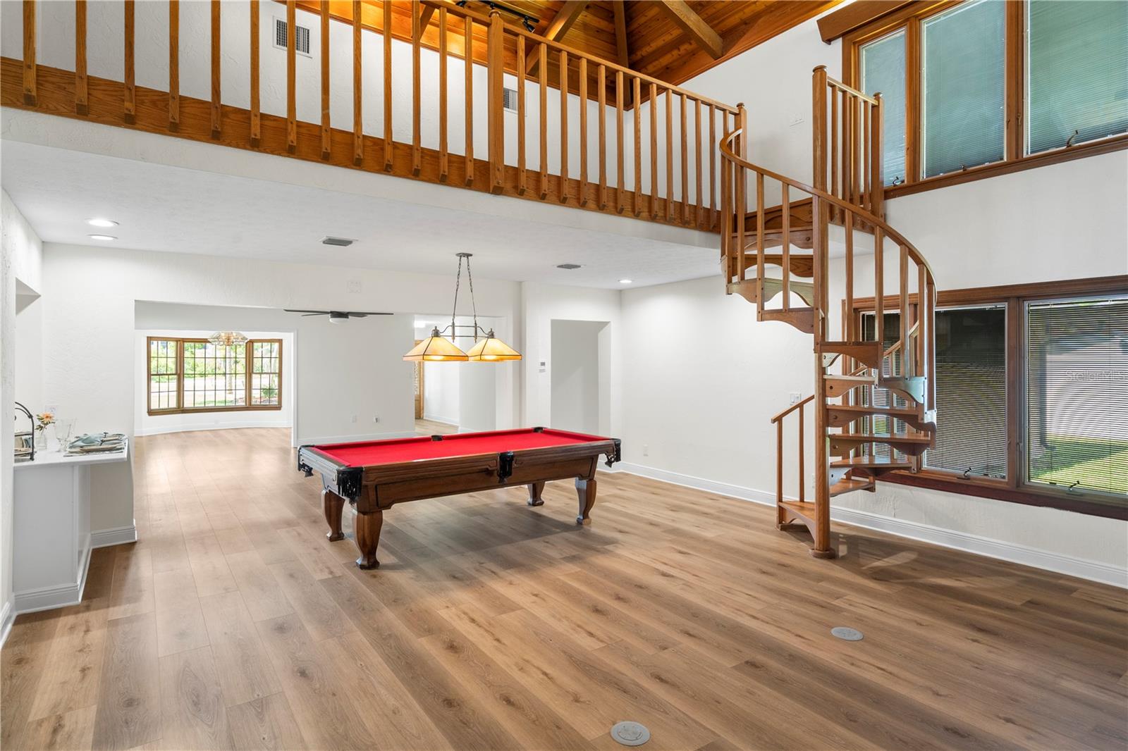 404 DICKMAN DR SW — photo 41