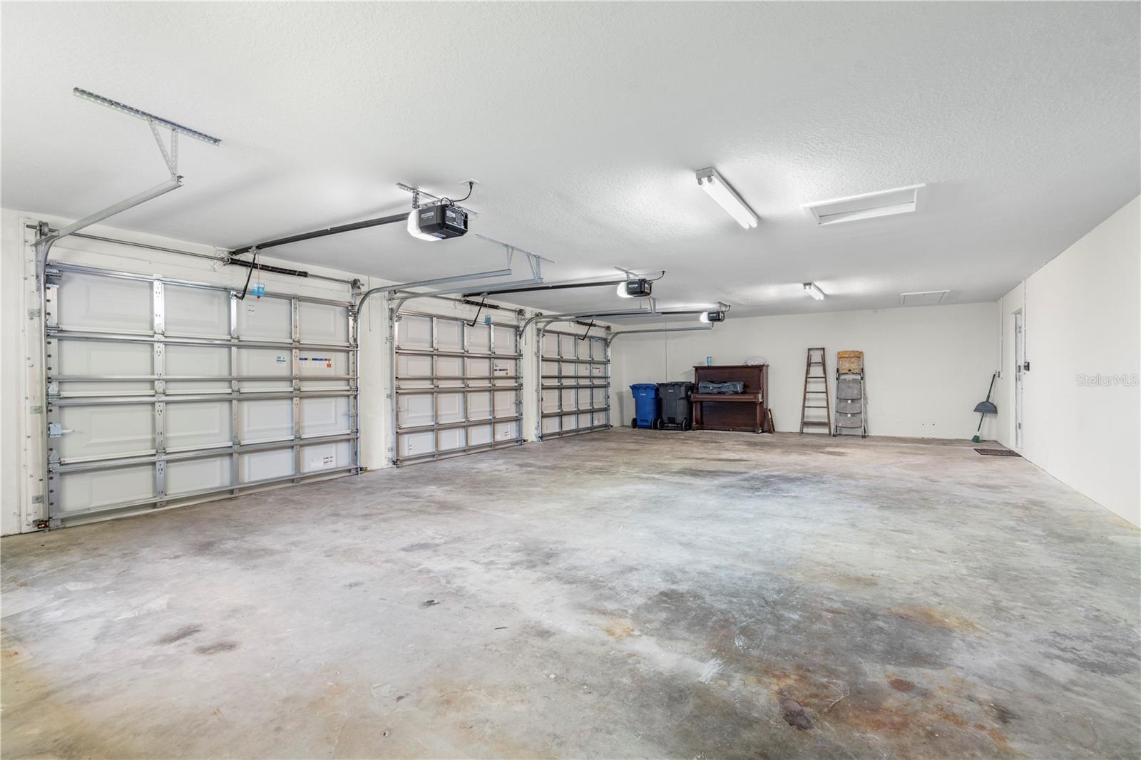 404 DICKMAN DR SW — photo 68