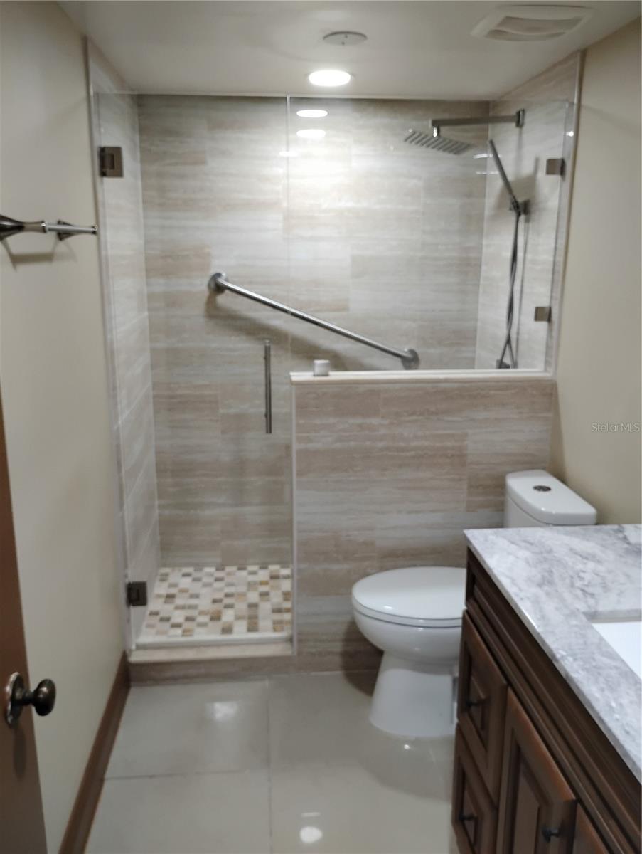 11721 RAINTREE DR — photo 9