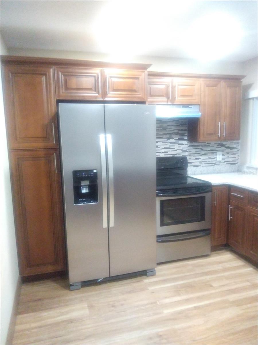 11721 RAINTREE DR — photo 3