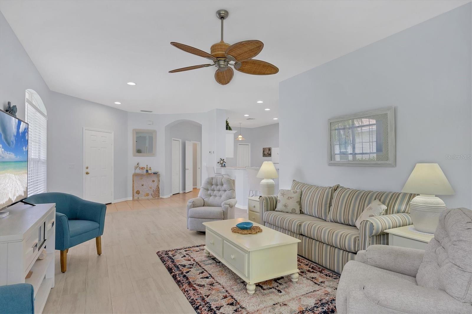 4841 WHISPERING OAKS DR — photo 13