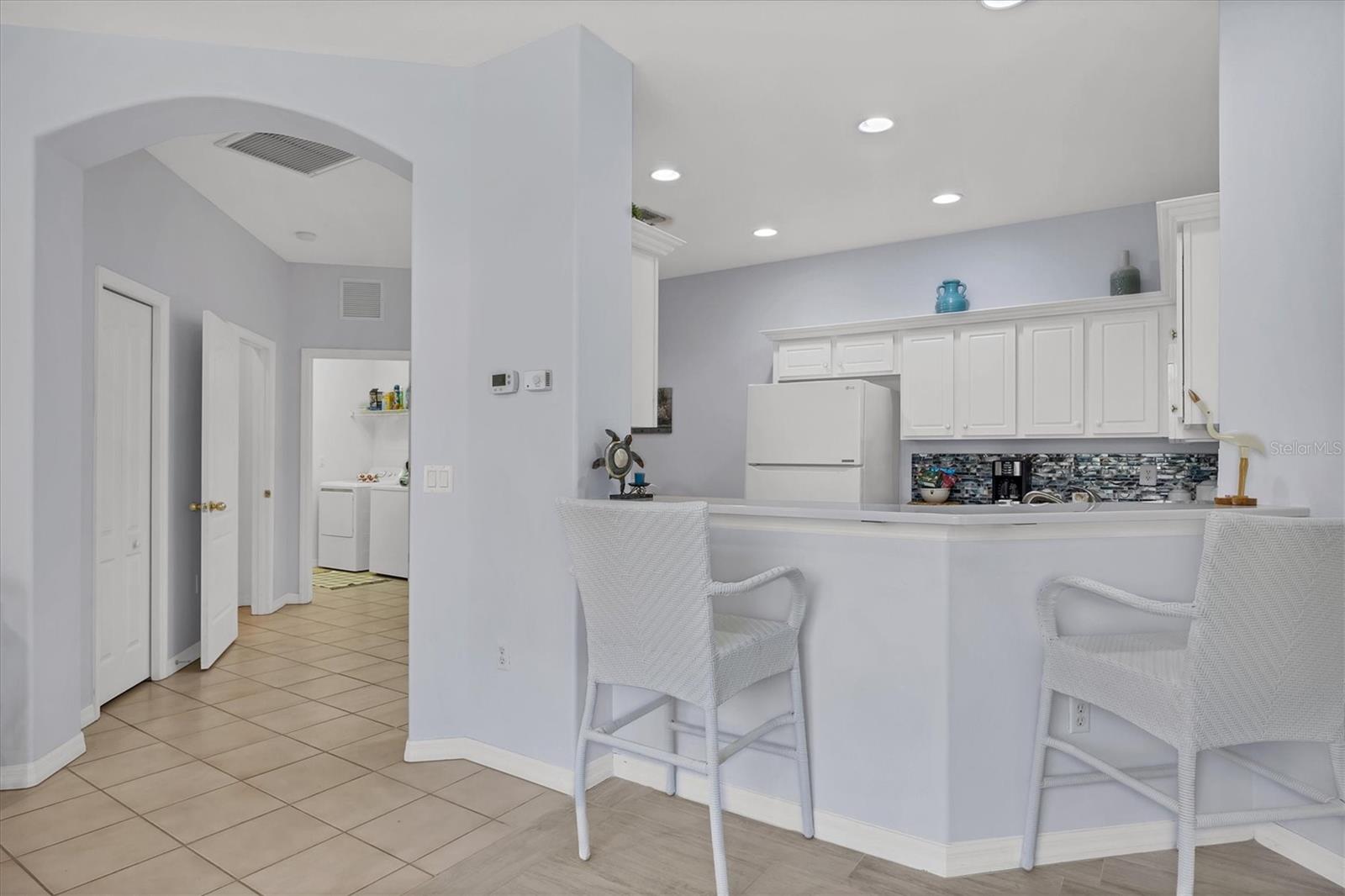4841 WHISPERING OAKS DR — photo 15