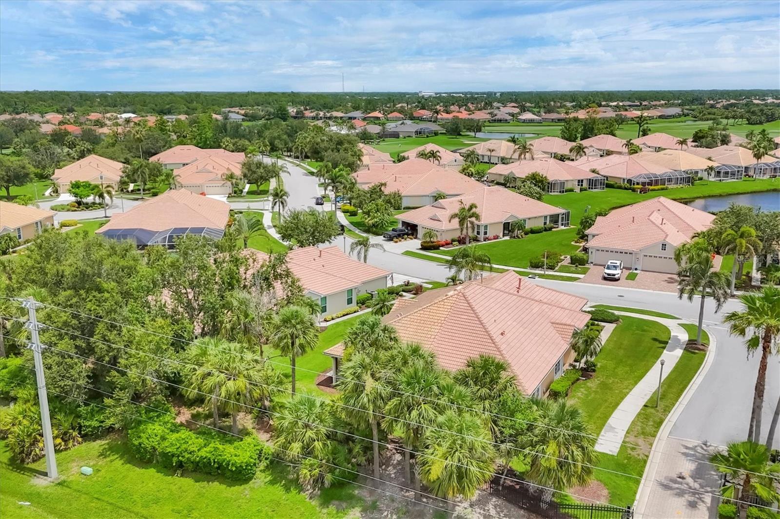 4841 WHISPERING OAKS DR — photo 32