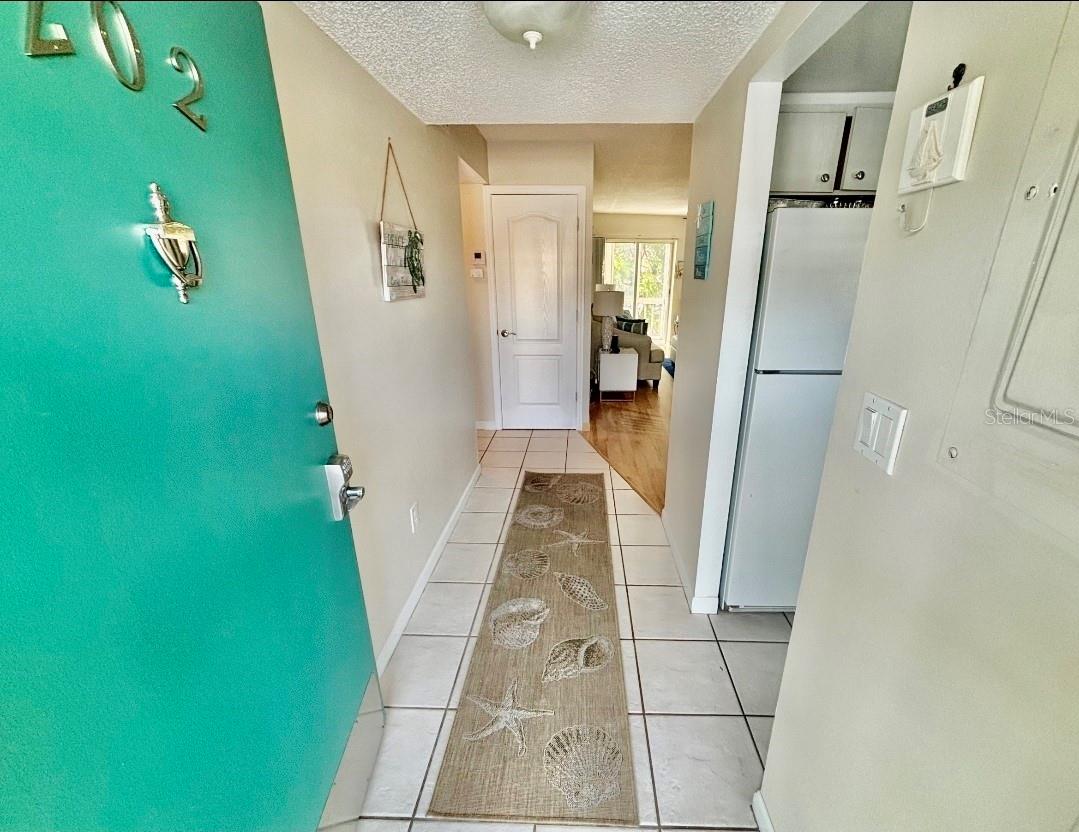 1215 S PORTOFINO DR #202 — photo 3