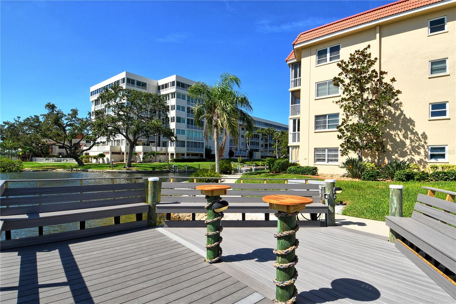 1215 S PORTOFINO DR #202 — photo 34