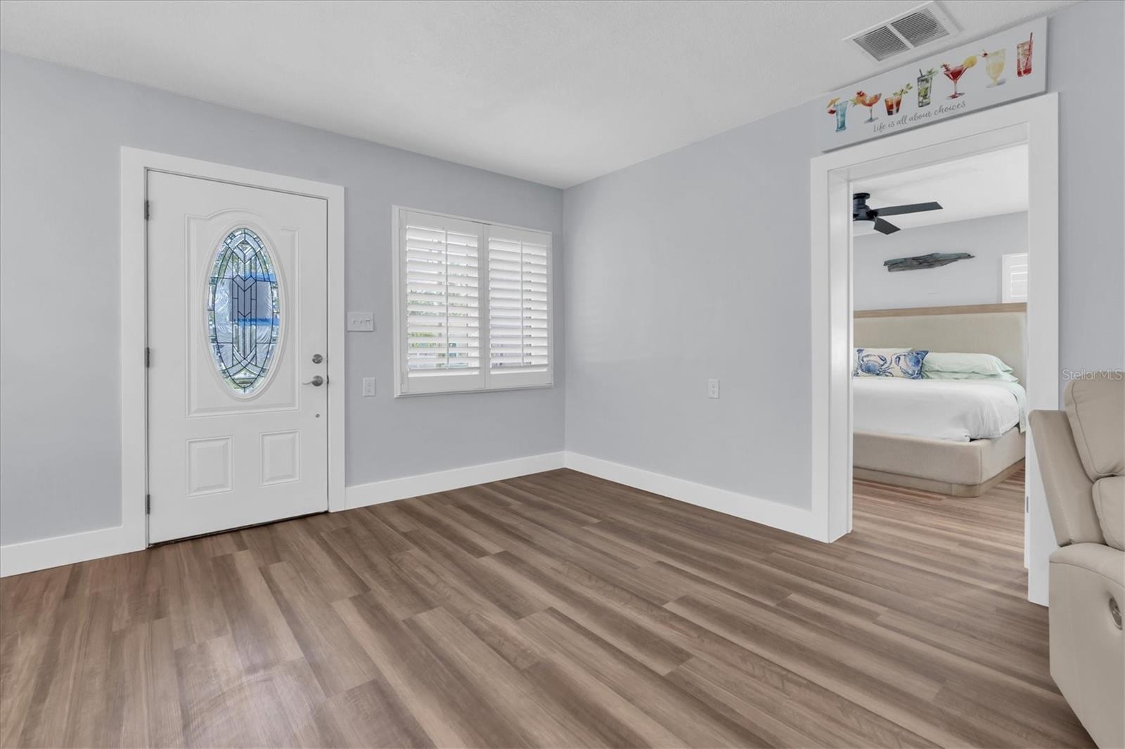 528 77TH AVE — photo 3