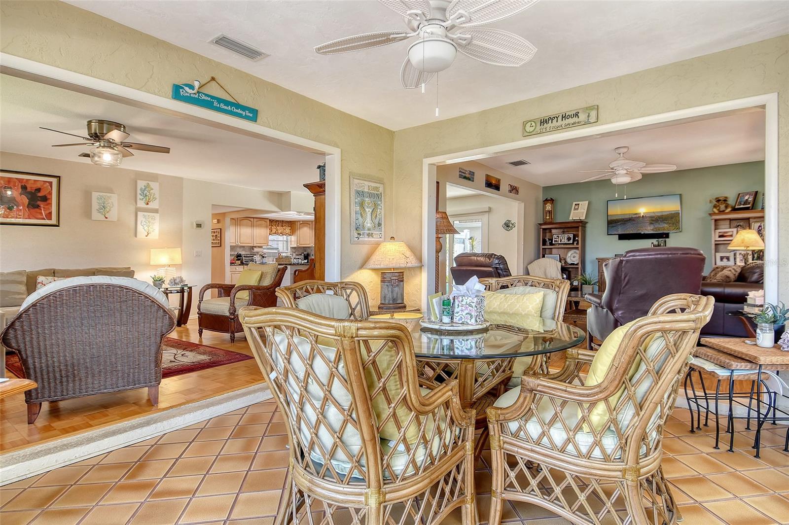 2308 WATERBLUFF PL #V304 — photo 11