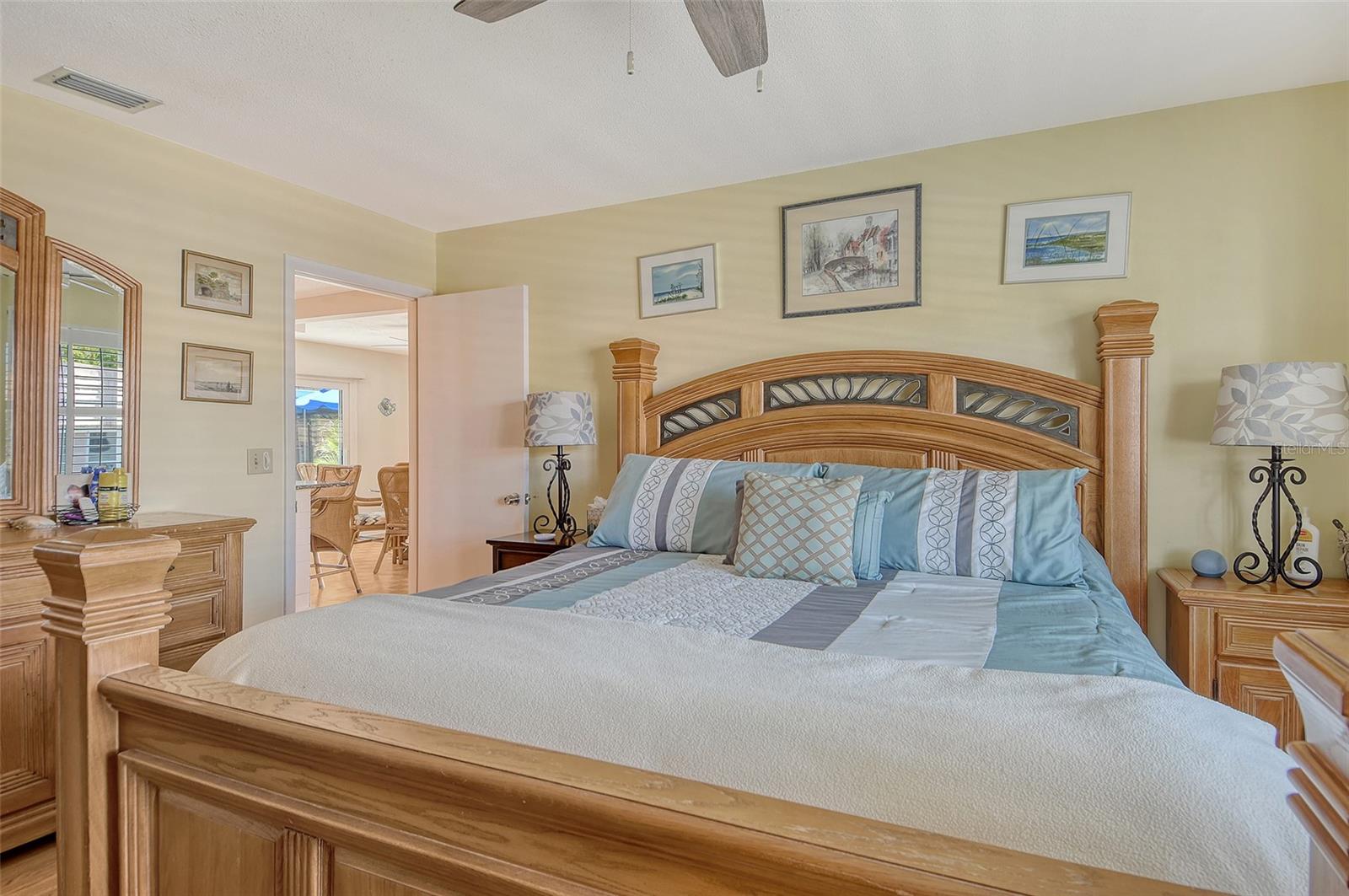 2308 WATERBLUFF PL #V304 — photo 25