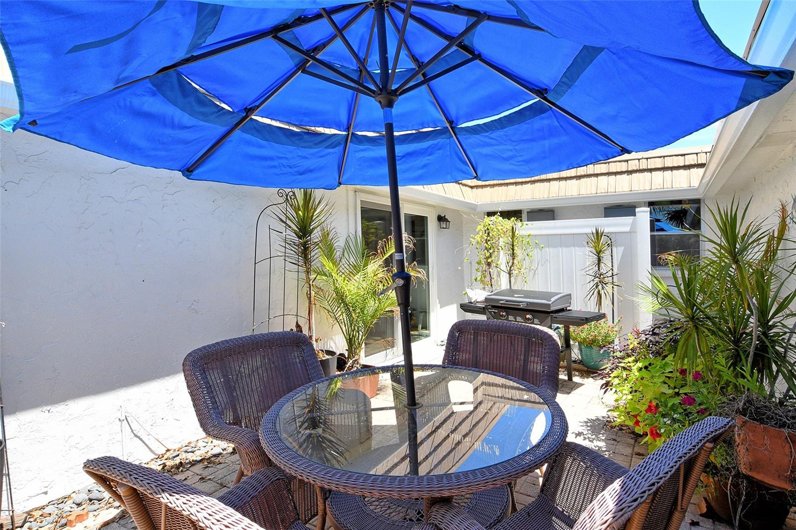 2308 WATERBLUFF PL #V304 — photo 32