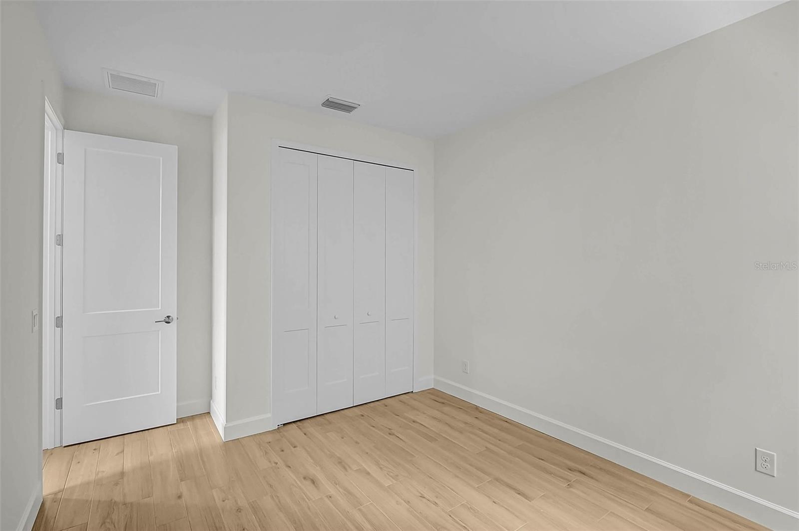 6655 PAN AMERICAN BLVD — photo 30