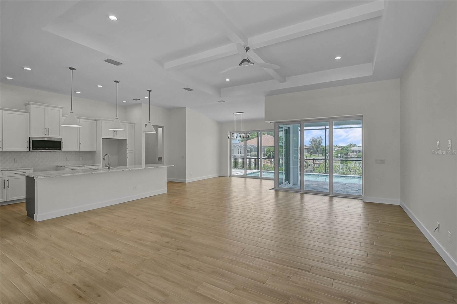 6655 PAN AMERICAN BLVD — photo 7