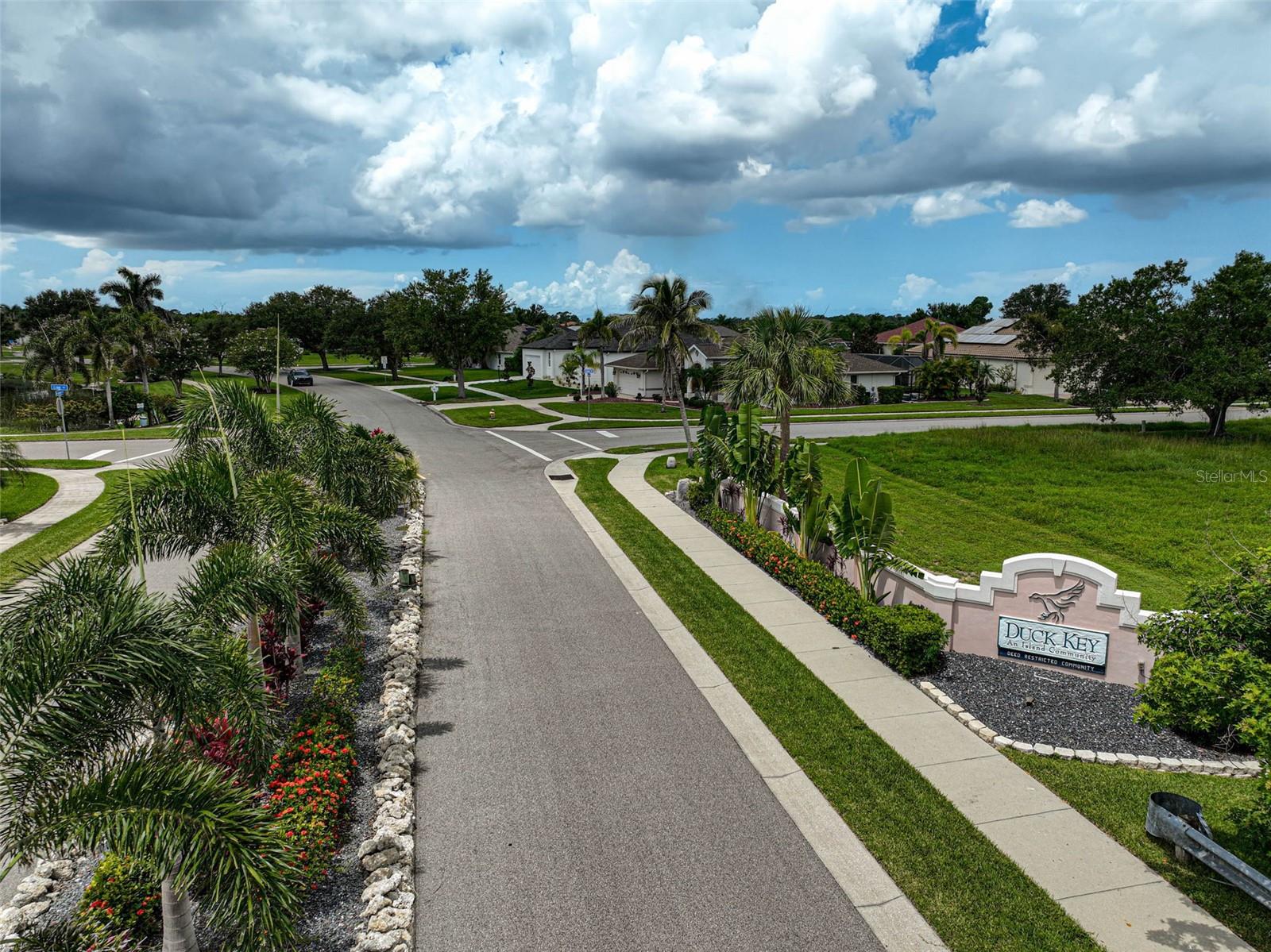 6655 PAN AMERICAN BLVD — photo 62