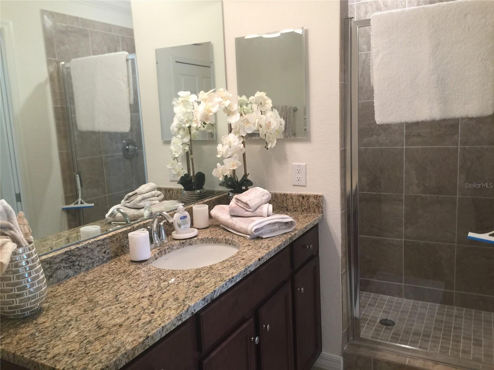 17006 VARDON TER #208 — photo 40