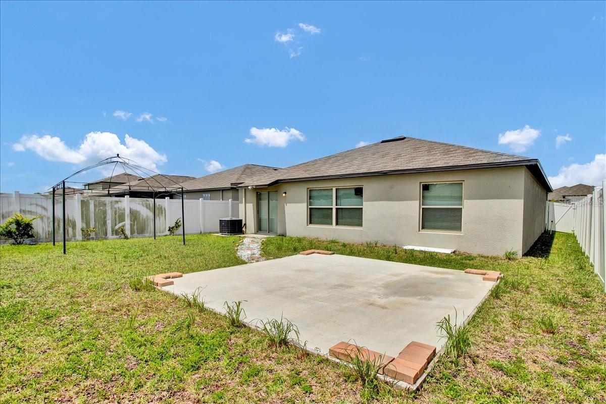 769 CALICO SCALLOP ST — photo 9
