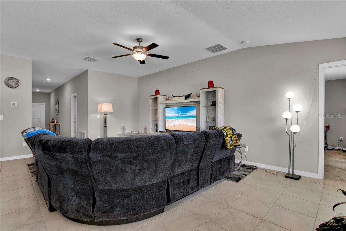 769 CALICO SCALLOP ST — photo 58