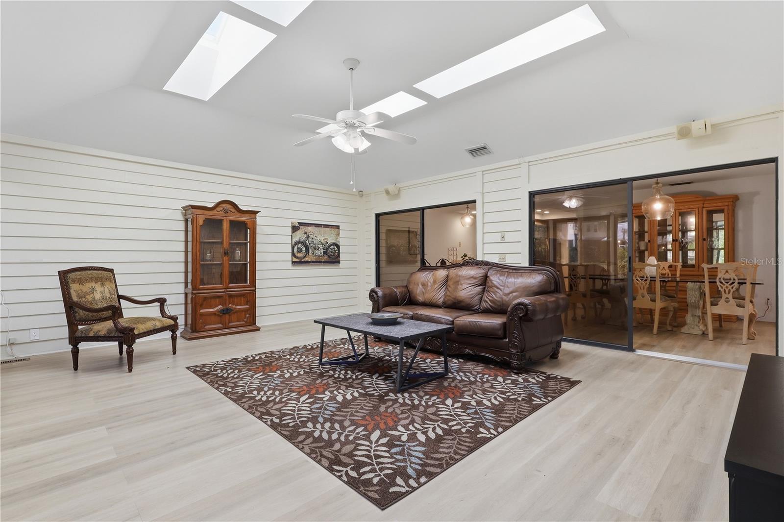 5355 COBBLESTONE CT — photo 18