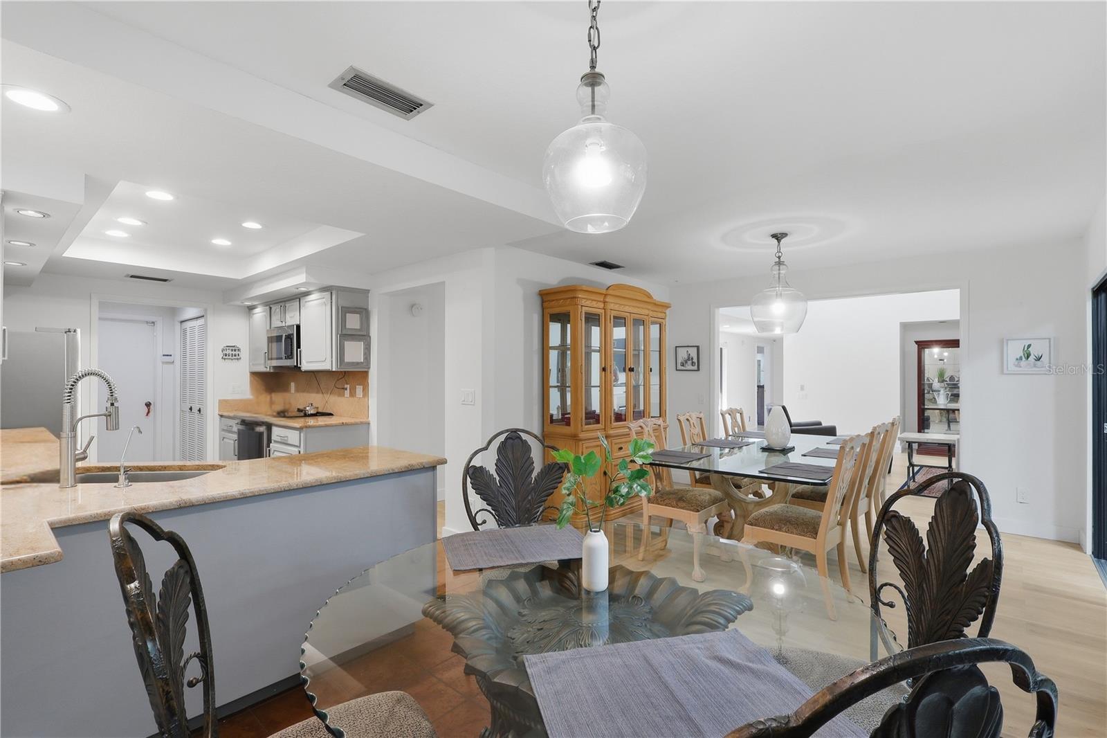 5355 COBBLESTONE CT — photo 17