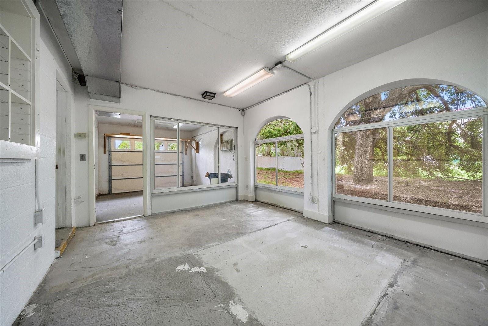 4242 MCINTOSH LN — photo 15