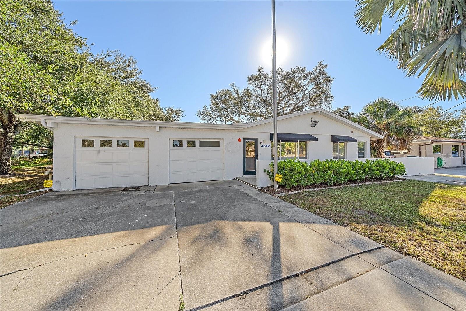 4242 MCINTOSH LN — photo 25