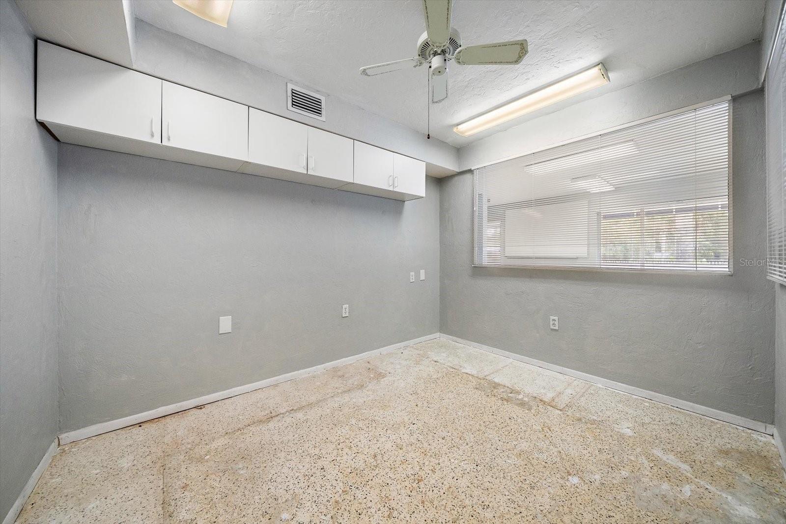4242 MCINTOSH LN — photo 13