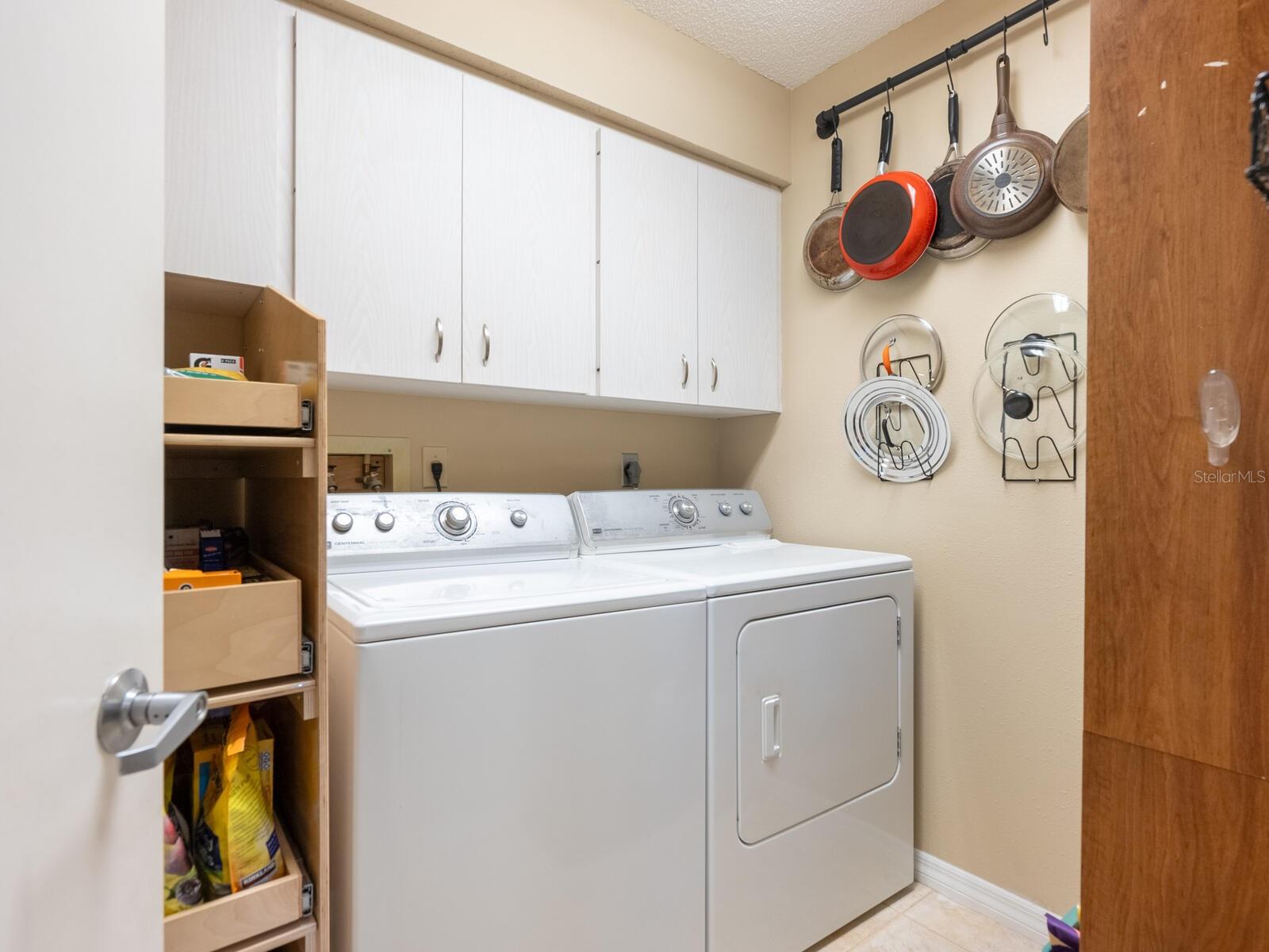 4004 WILSHIRE CIR E #89 — photo 30