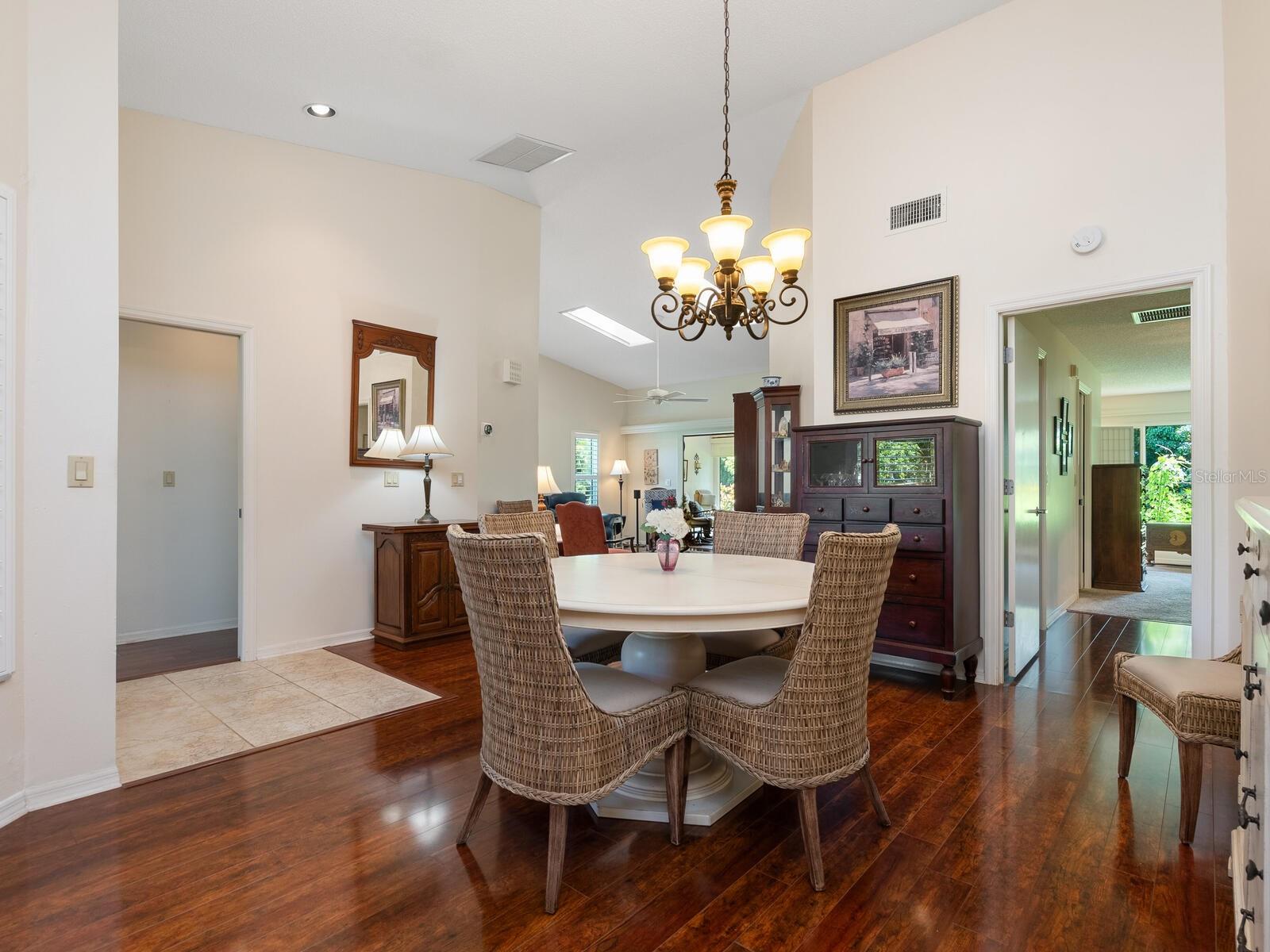 4004 WILSHIRE CIR E #89 — photo 17