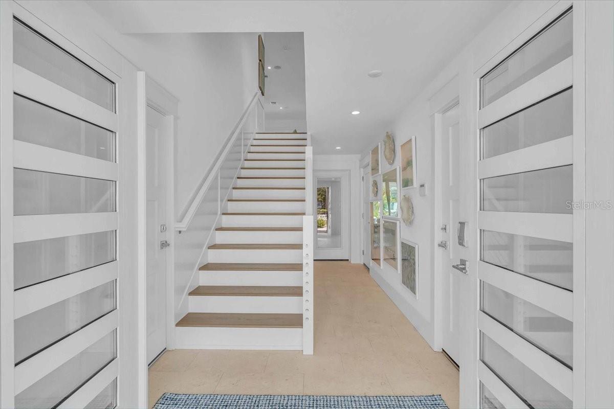 229 WILLOW AVE — photo 12