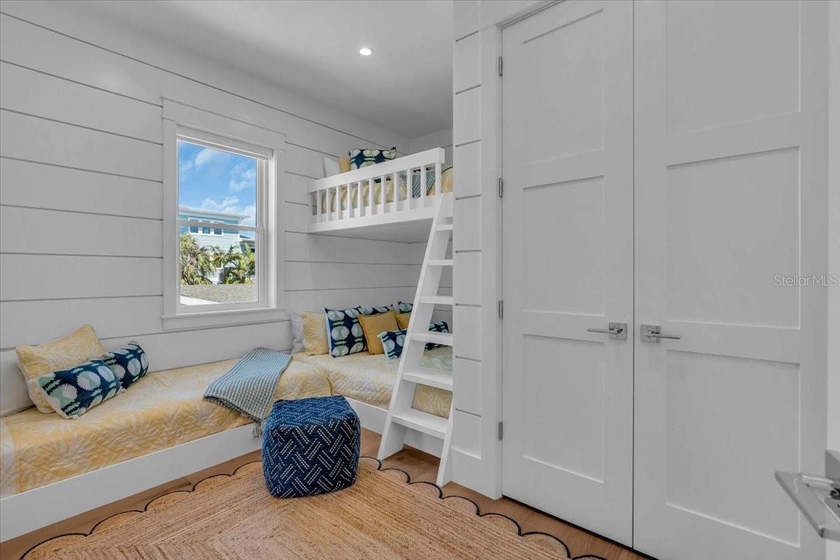 229 WILLOW AVE — photo 48