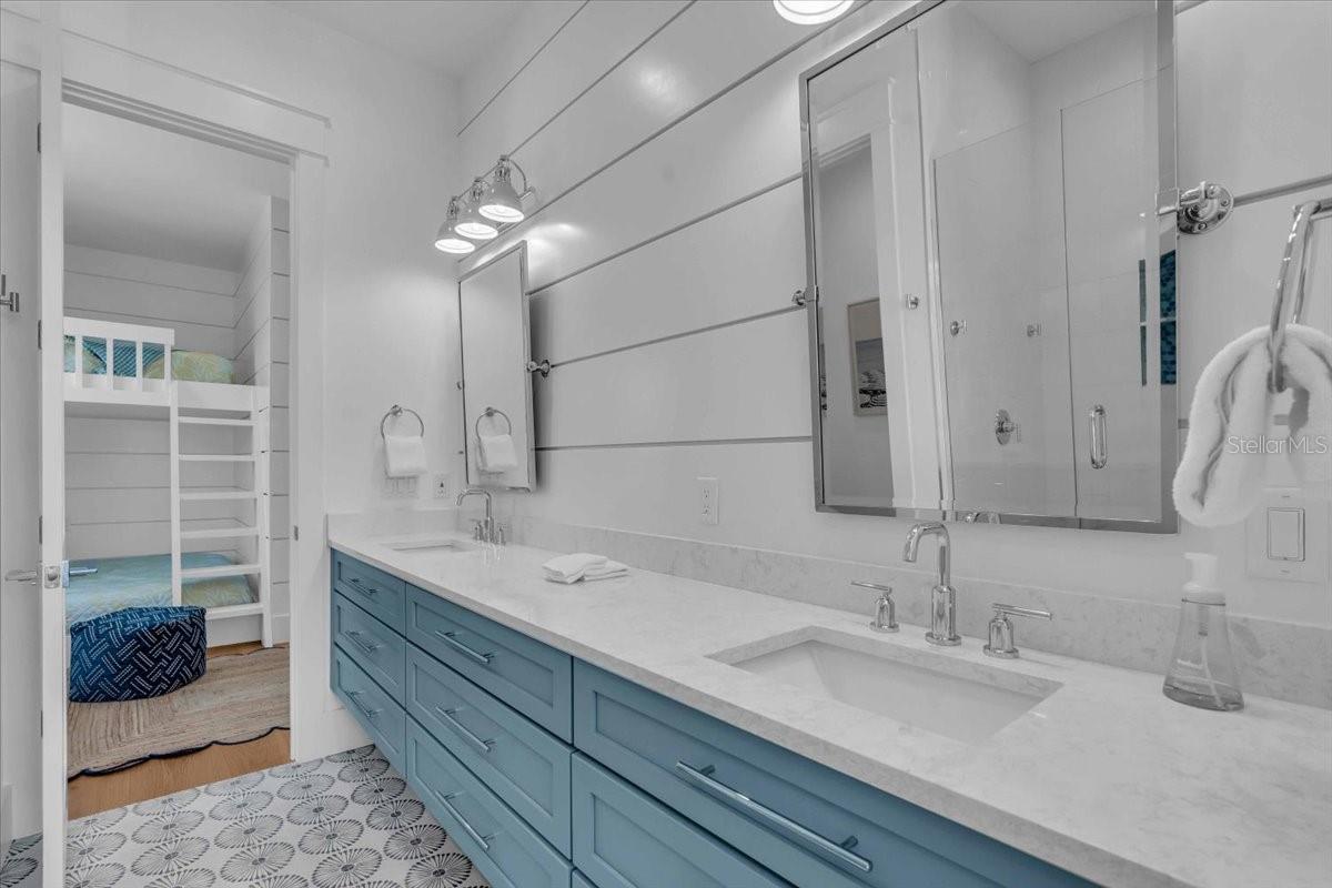 229 WILLOW AVE — photo 45