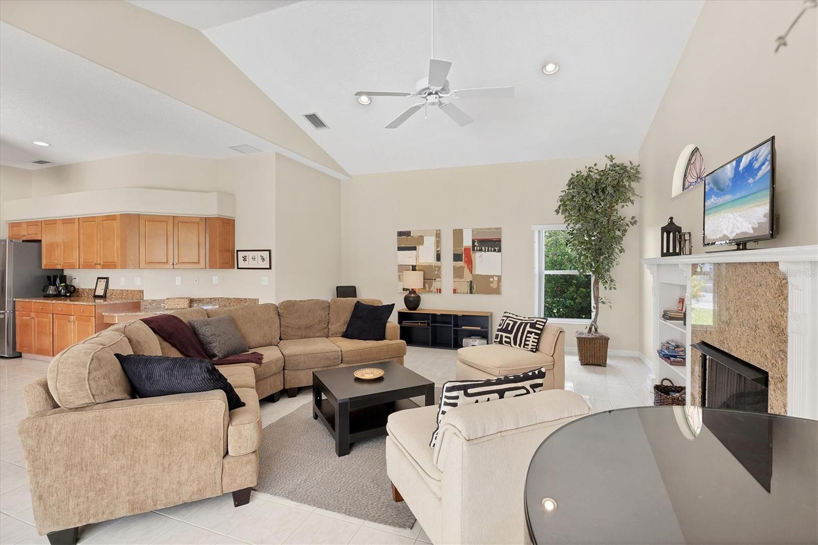 6392 WOODBIRCH PL — photo 13