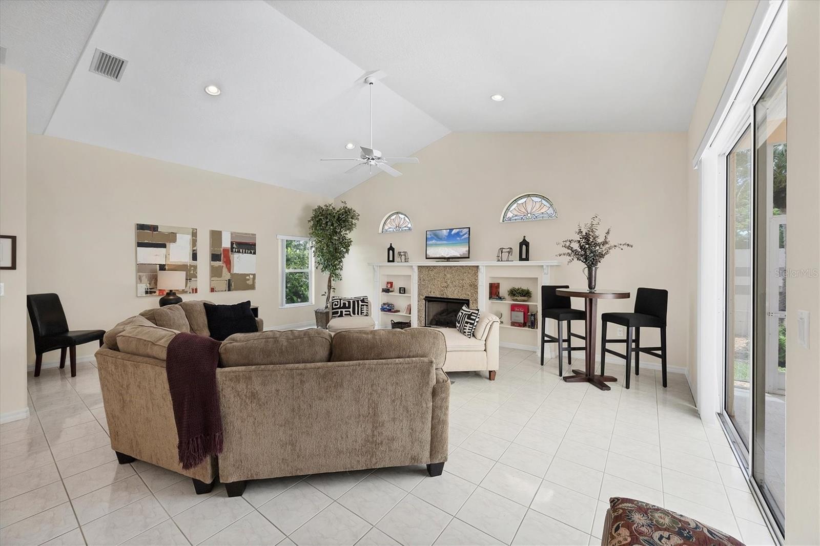 6392 WOODBIRCH PL — photo 14