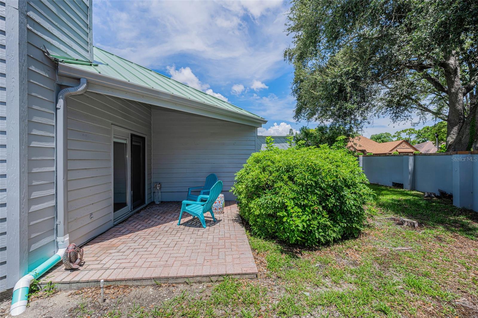 10479 LONGWOOD DR — photo 31