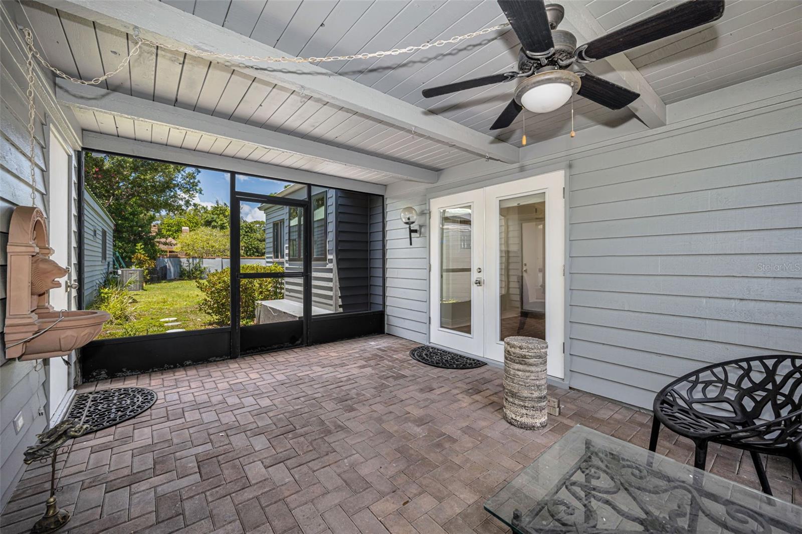 10479 LONGWOOD DR — photo 28