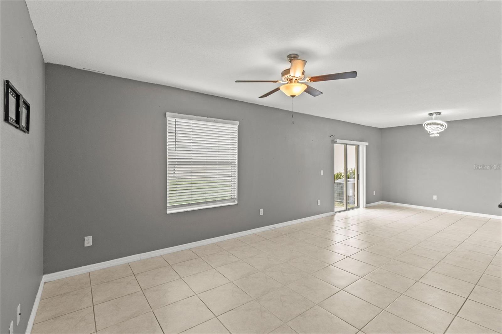 16671 KINGMAN REEF ST — photo 6