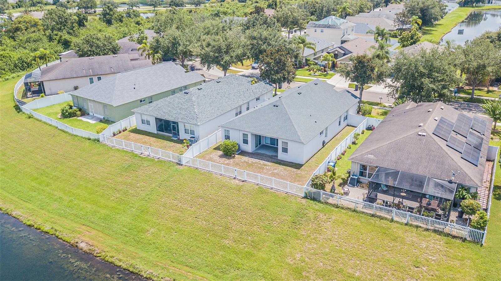 11345 FLORA SPRINGS DR — photo 6