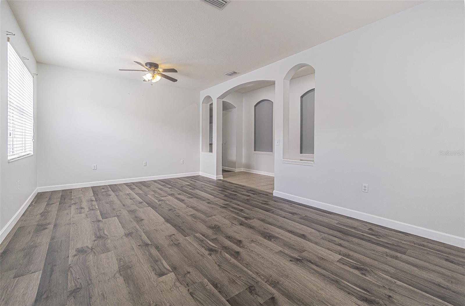 11345 FLORA SPRINGS DR — photo 35