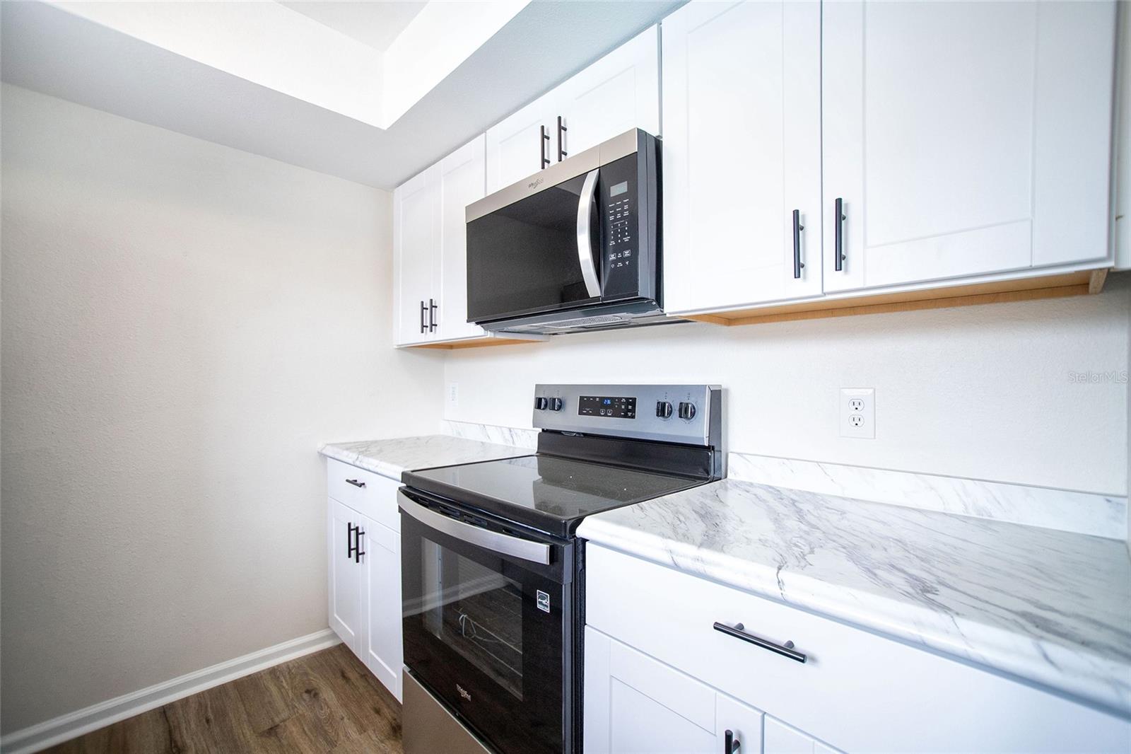 6062 22ND AVE N #5 — photo 3