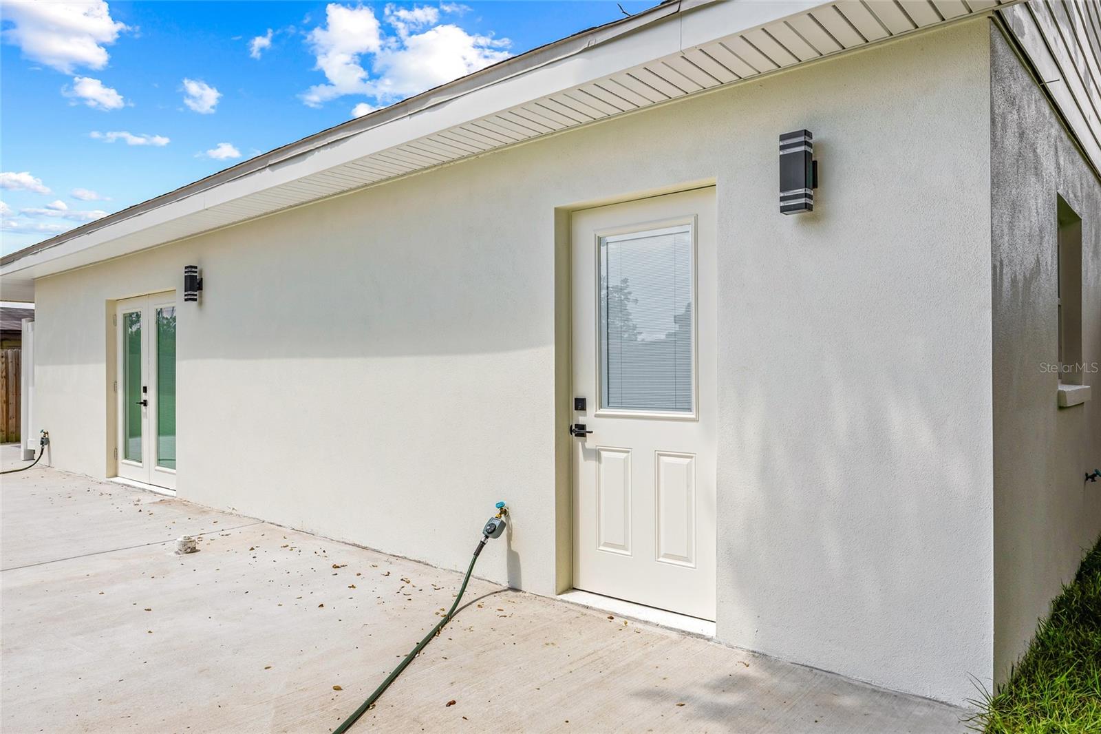 7311 N ARMENIA AVE — photo 50