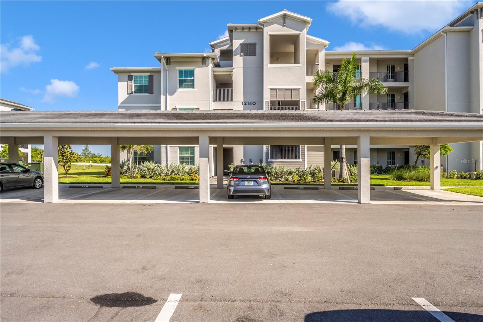 12140 WELLEN GOLF ST #401 — photo 33