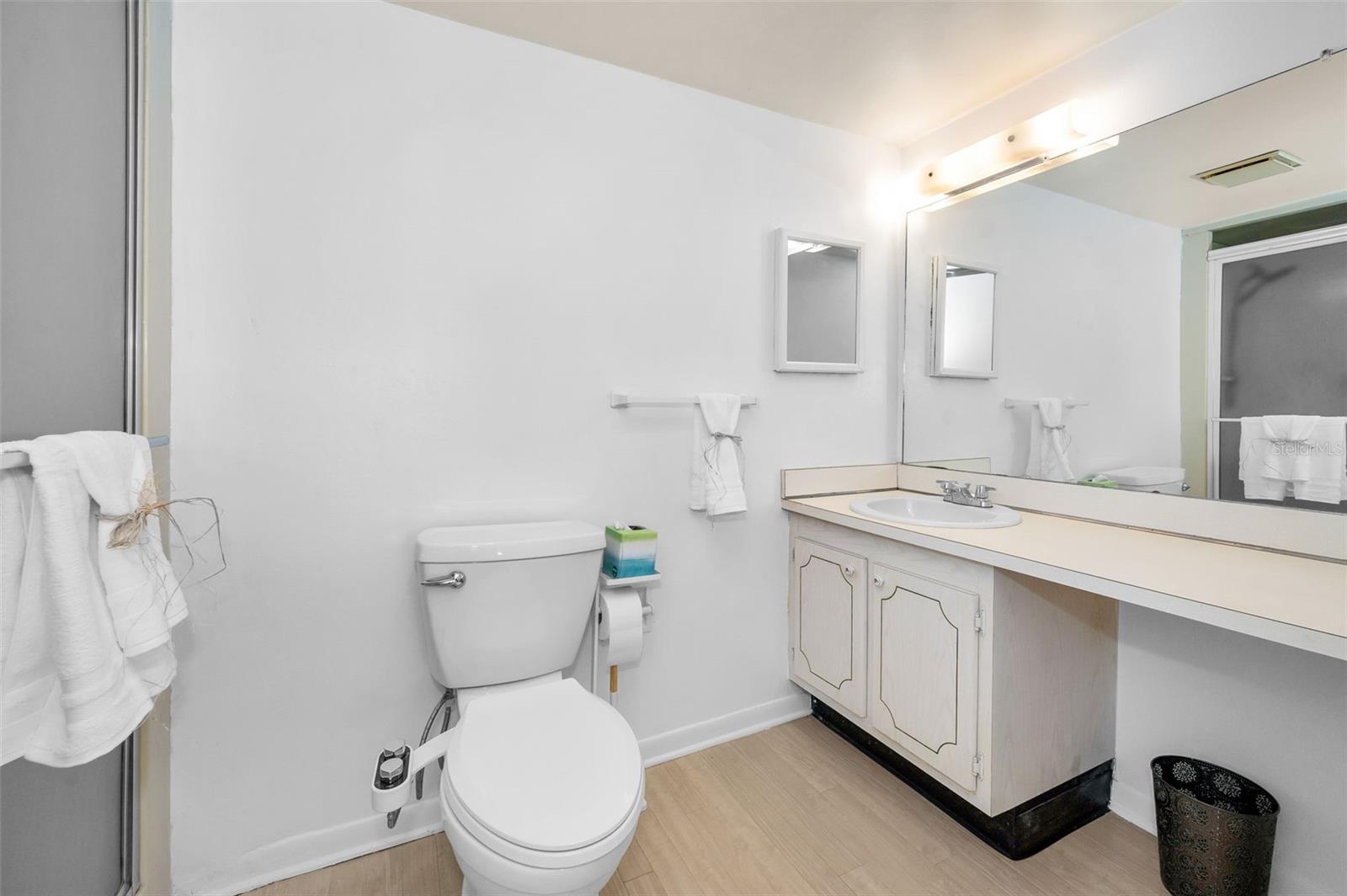 320 N BAYSHORE BLVD #107 — photo 37