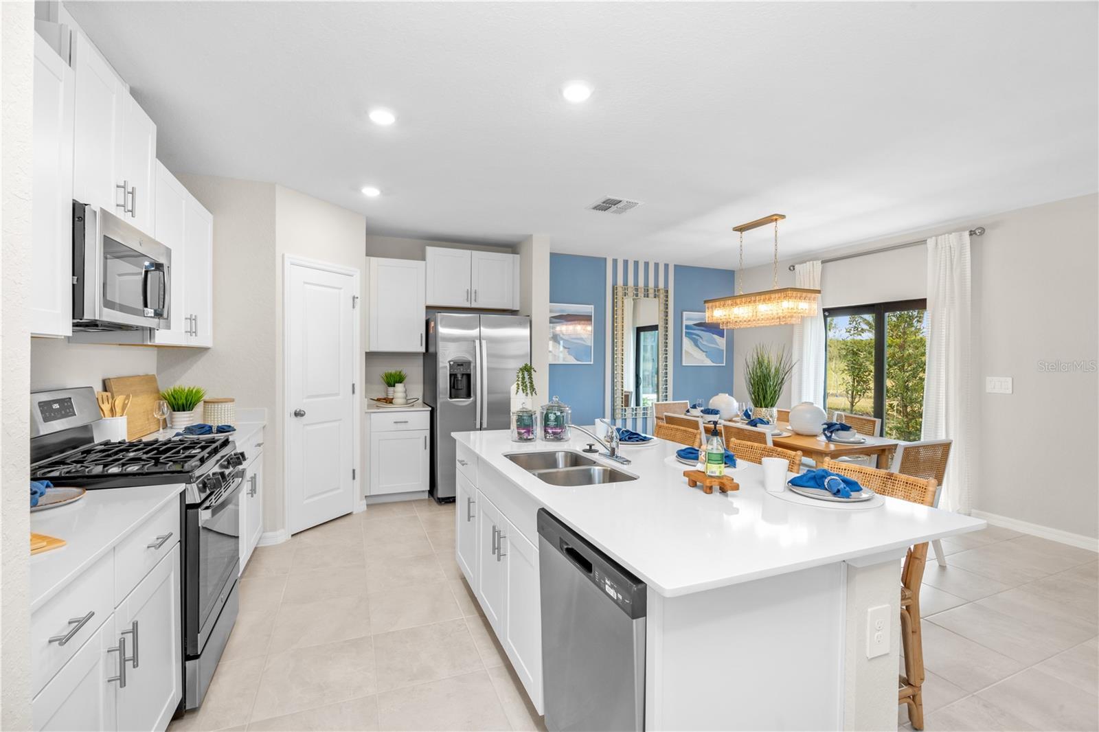 9076 TEQUILA SUNRISE DR — photo 29