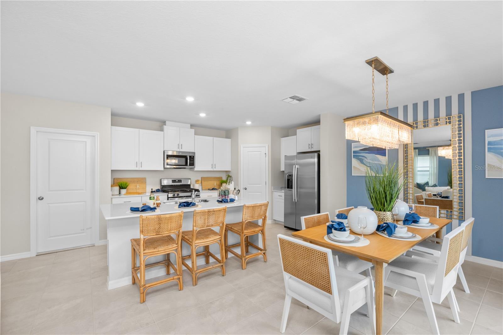 9076 TEQUILA SUNRISE DR — photo 32