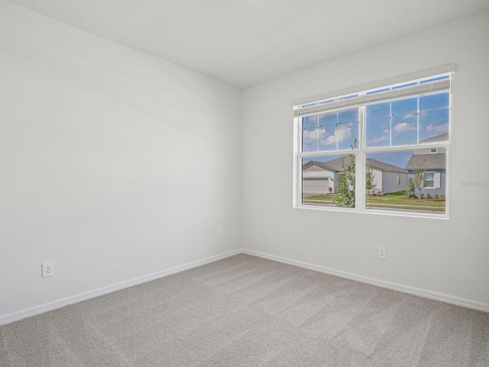 13310 SHELLMORE AVE — photo 22