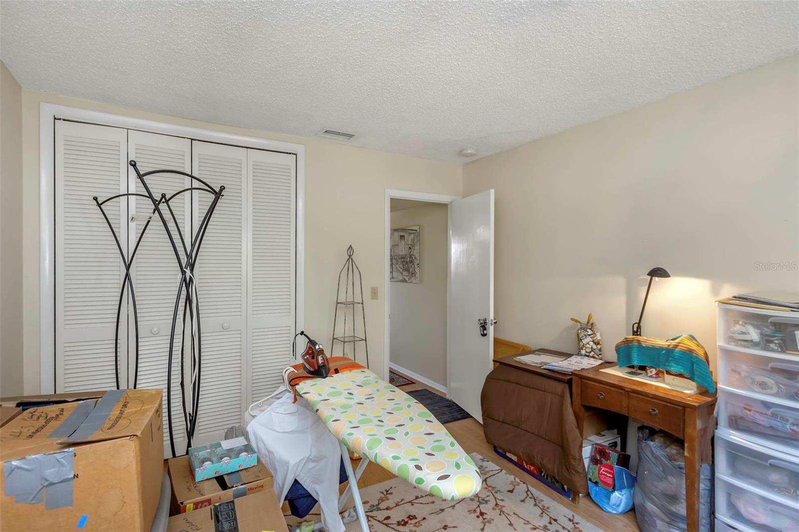 2001 GREENBRIAR BLVD #17 — photo 30