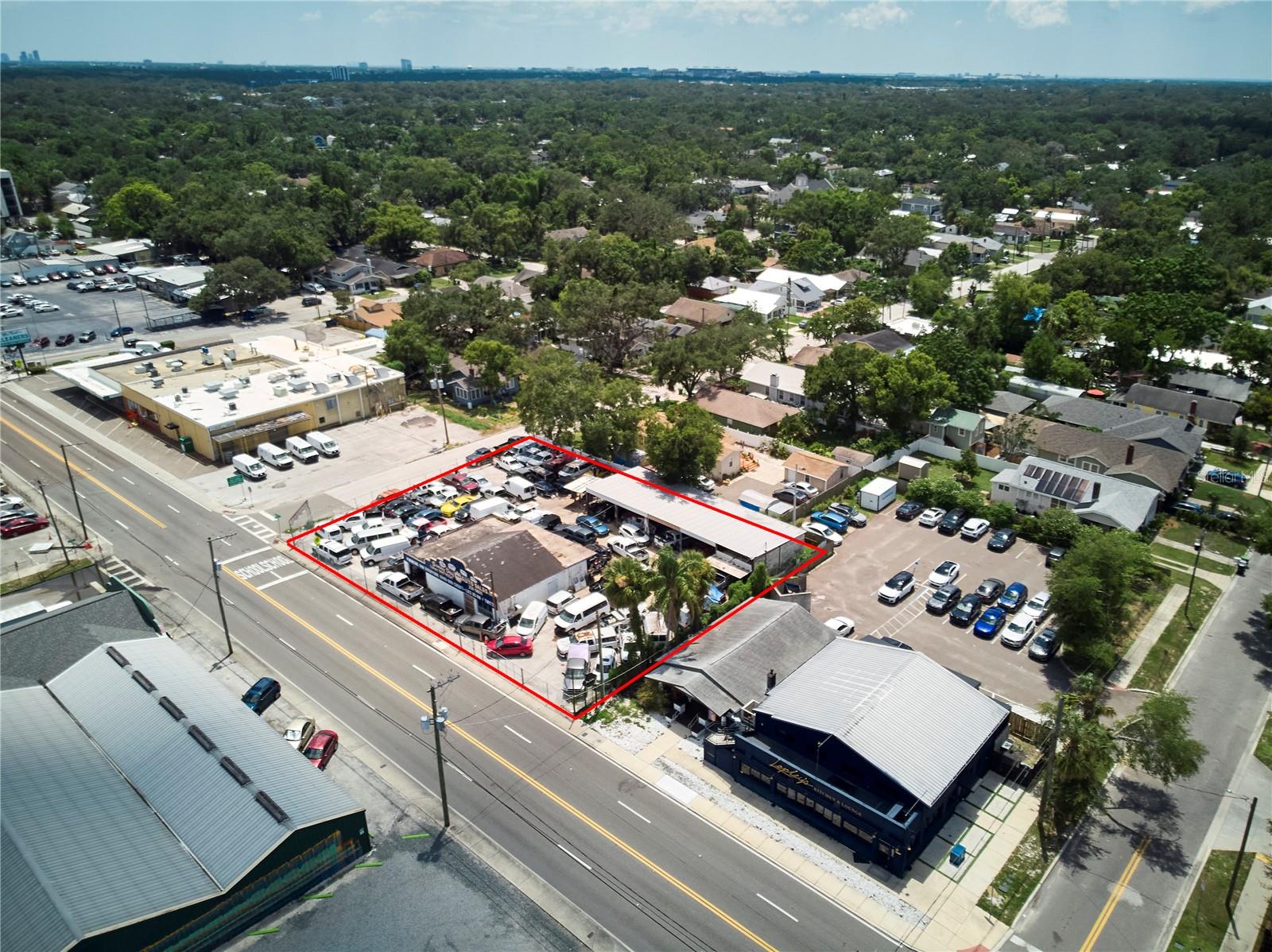 6304 N FLORIDA AVE — photo 12