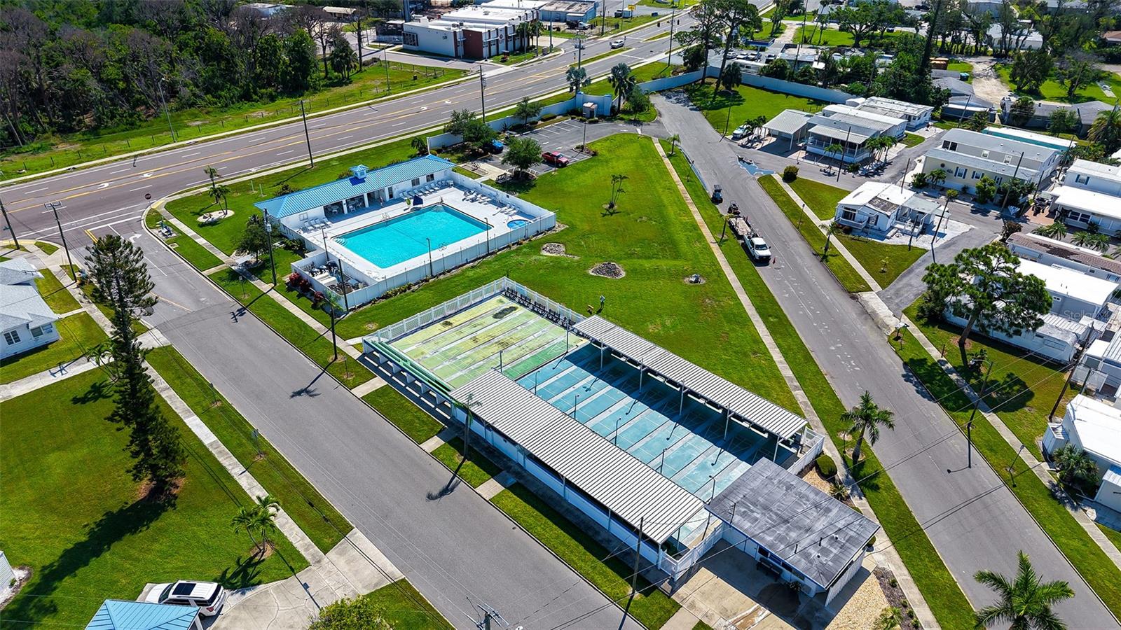 10315 CORTEZ RD W #1/2 BV — photo 47