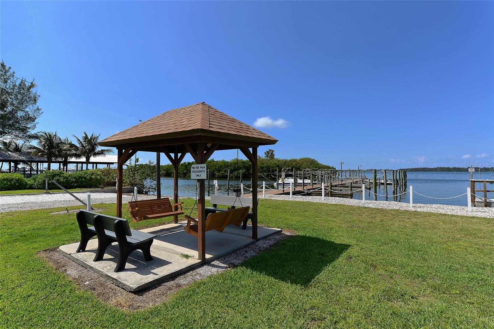 10315 CORTEZ RD W #1/2 BV — photo 12