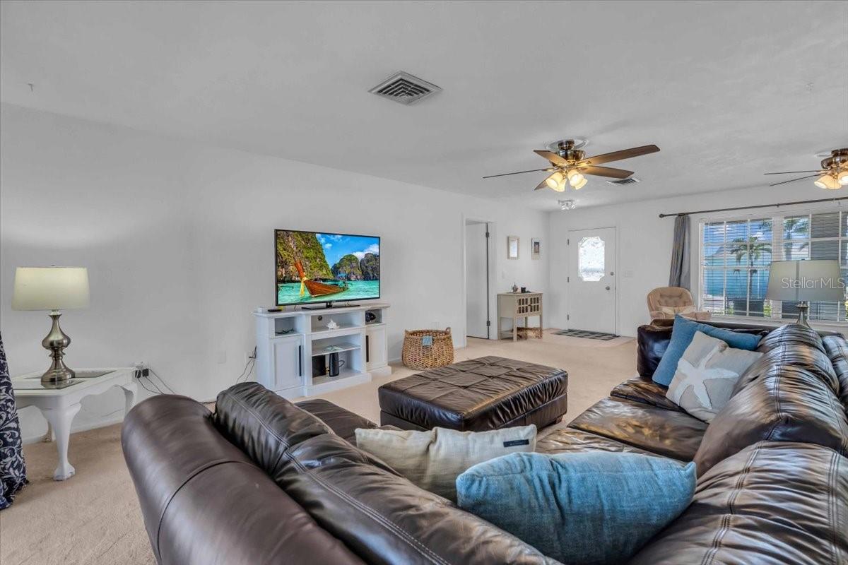 3816 ROYAL PALM DR — photo 15